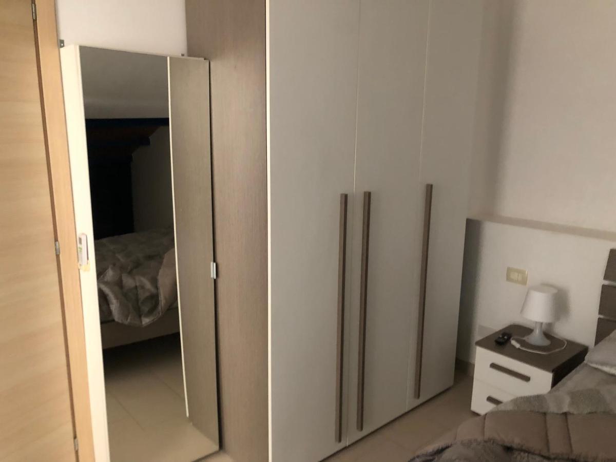 Mansarda Mentana Lägenhet Vittoria Exteriör bild